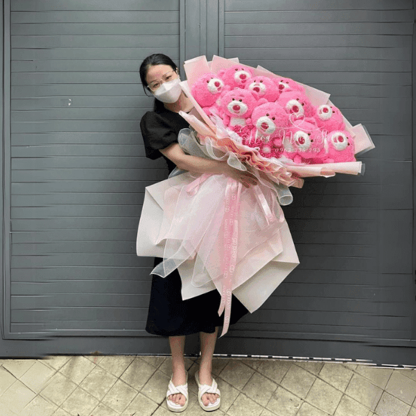 Bó Hoa Gấu Dâu Khổng Lồ - 22 Lifestyle