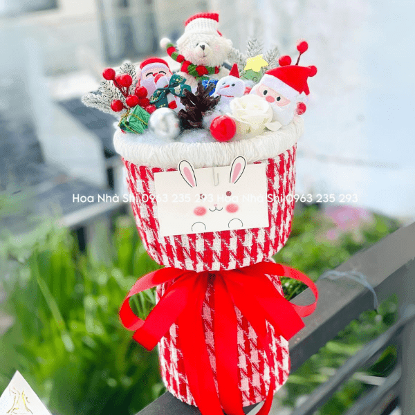 Bó Hoa Gấu Bông Noel - 89 Lifestyle