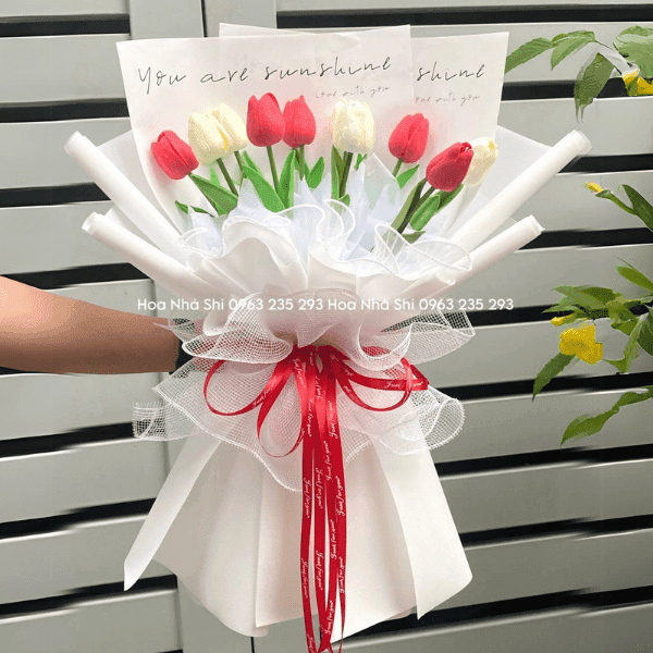 Bó Hoa Tulip Sáp - Tone Đỏ - 120 Lifestyle