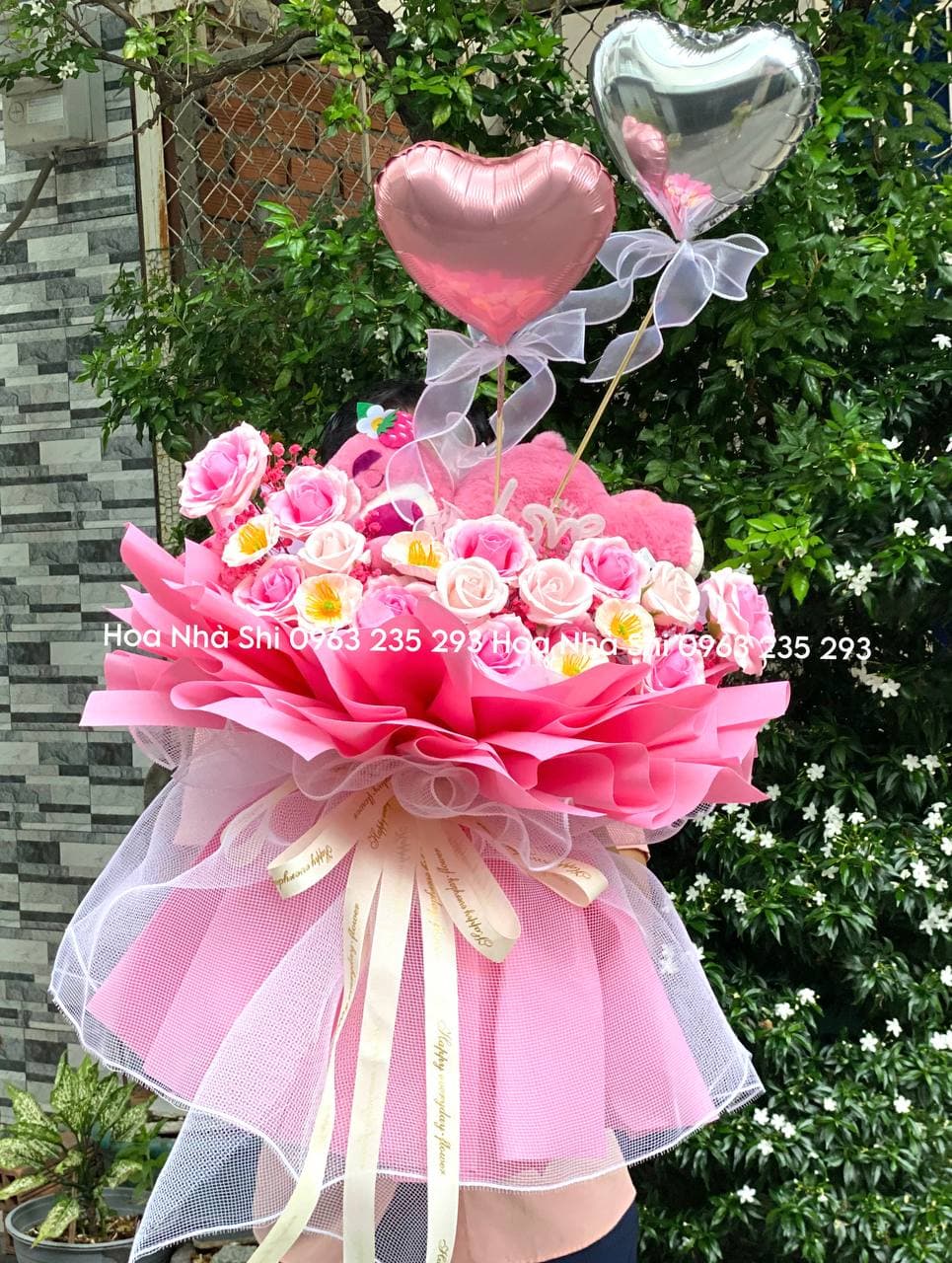 Bó Hoa Sáp Thơm Cao Cấp Kèm 1 Gấu Dâu To - Tone Hồng - 232